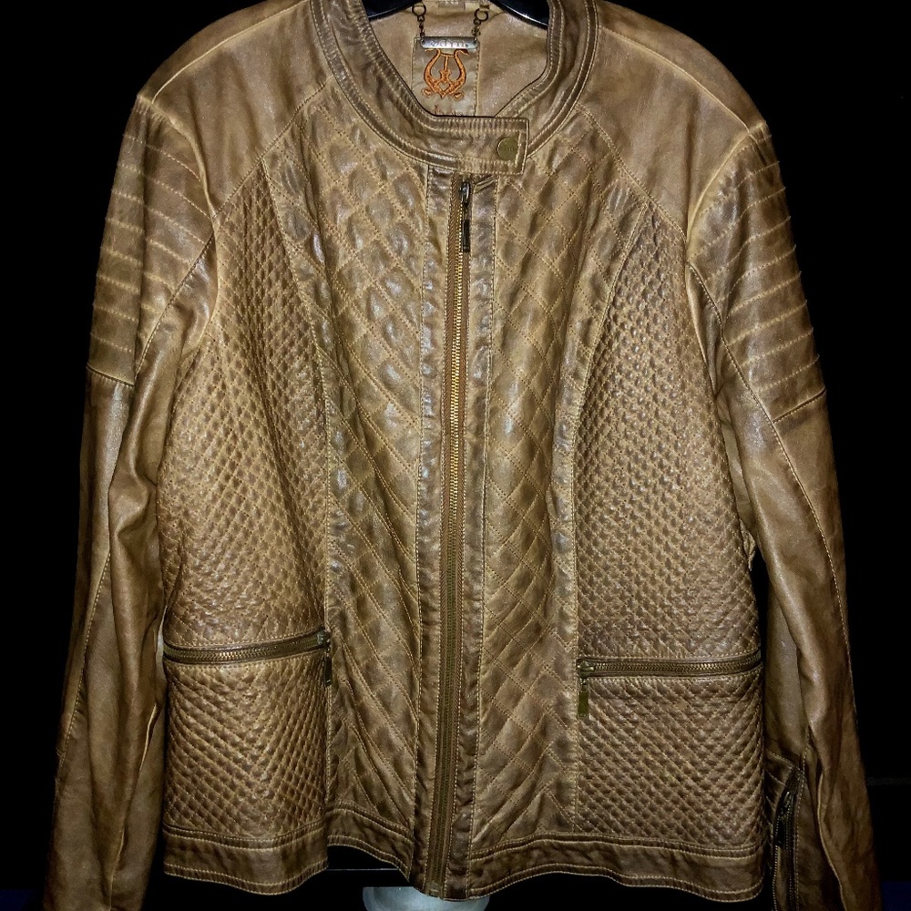 Bomber jacker